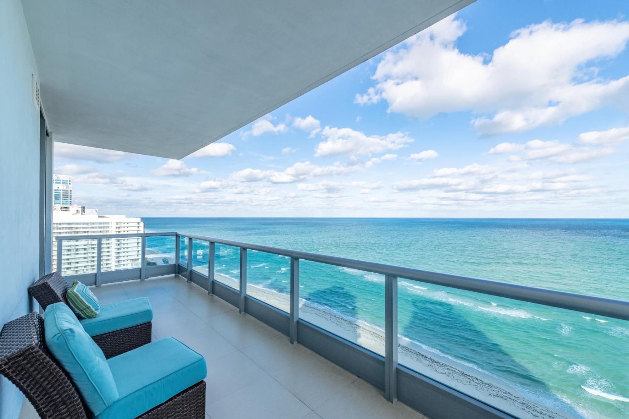 Global Luxury Suites At Monte Carlo 마이애미 비치 객실 사진