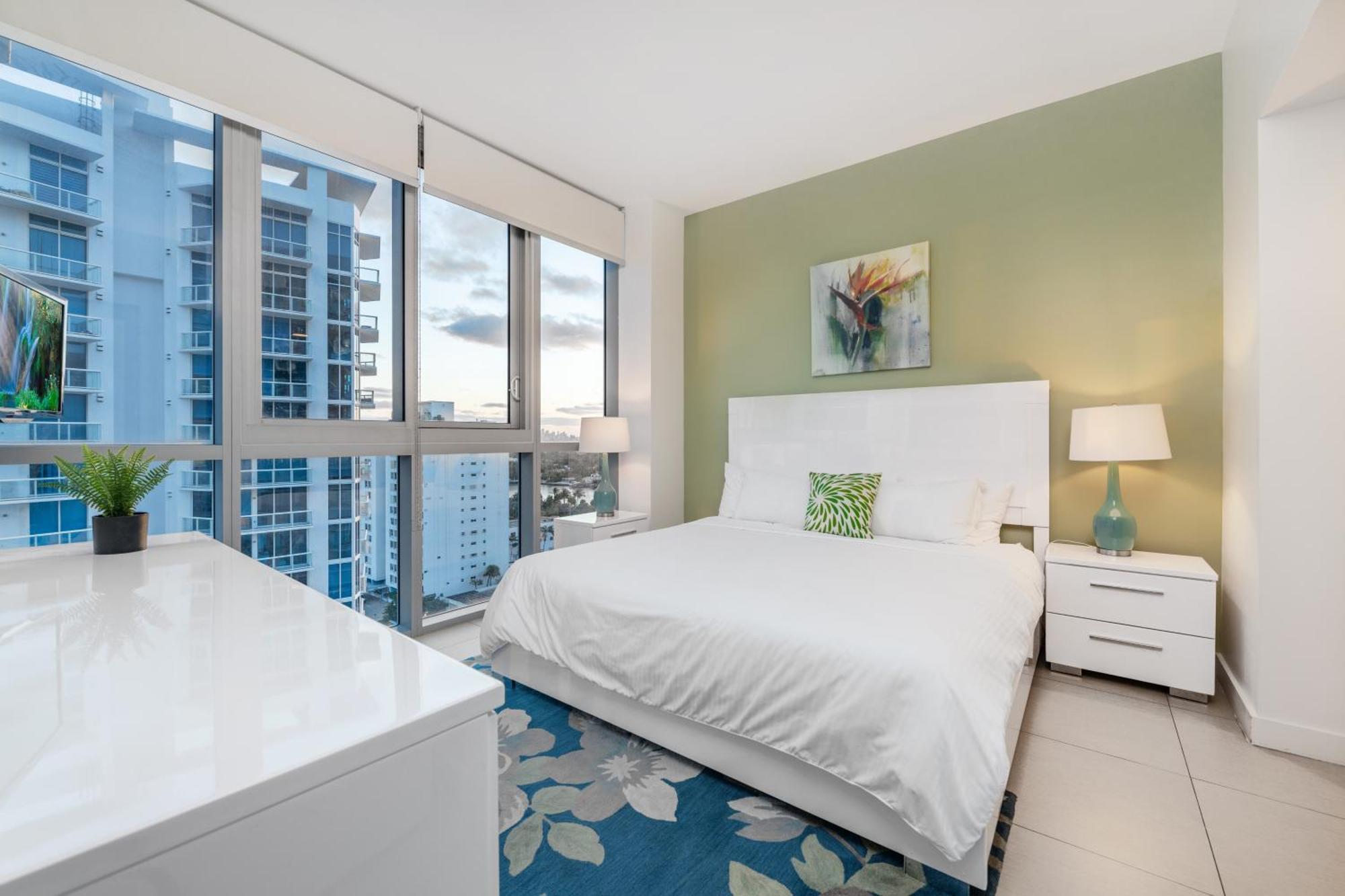 Global Luxury Suites At Monte Carlo 마이애미 비치 객실 사진