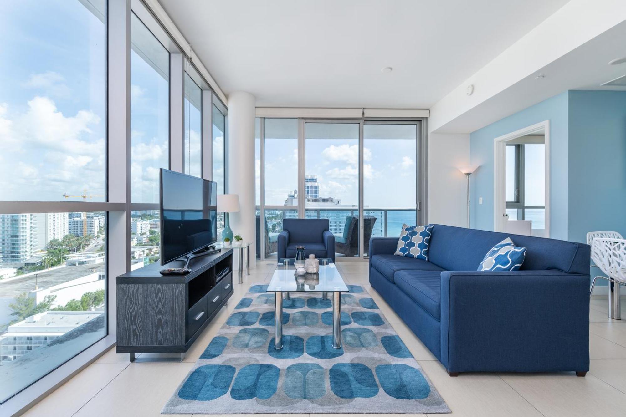 Global Luxury Suites At Monte Carlo 마이애미 비치 객실 사진