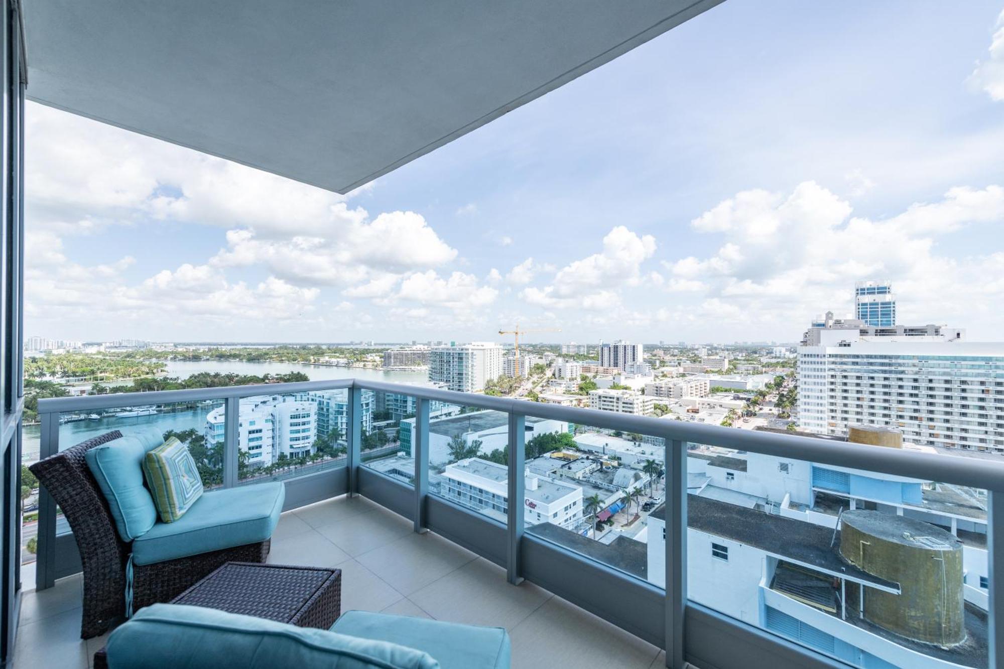 Global Luxury Suites At Monte Carlo 마이애미 비치 객실 사진